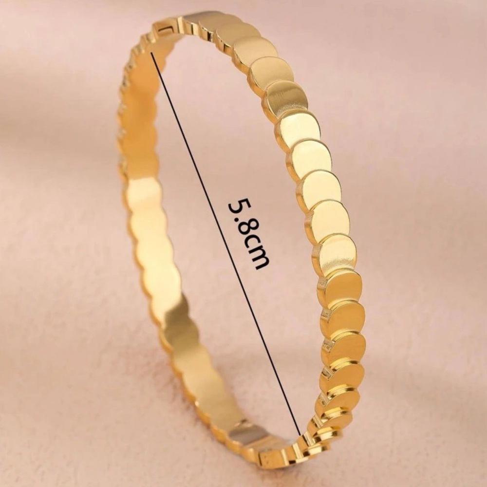Fashion Stainless Steel Round Bangle For Women - Picture 4 of 4